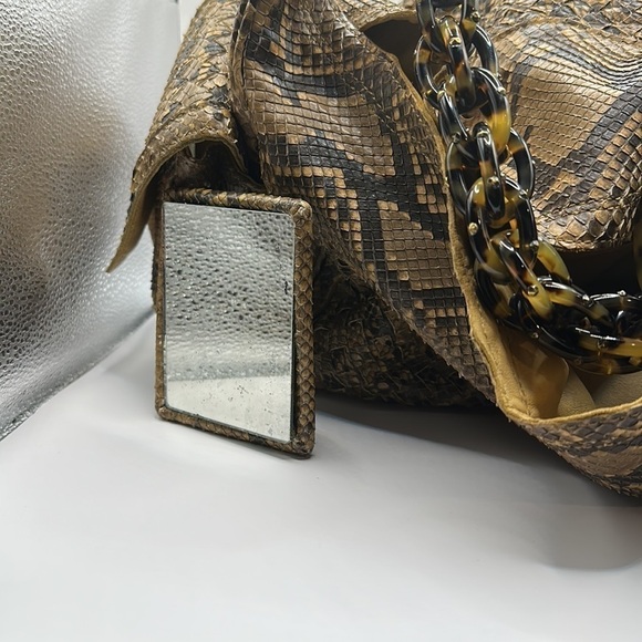 Bottega Veneta Limited Edition Python Cocker hobo intrecciato bag - Picture 13 of 14